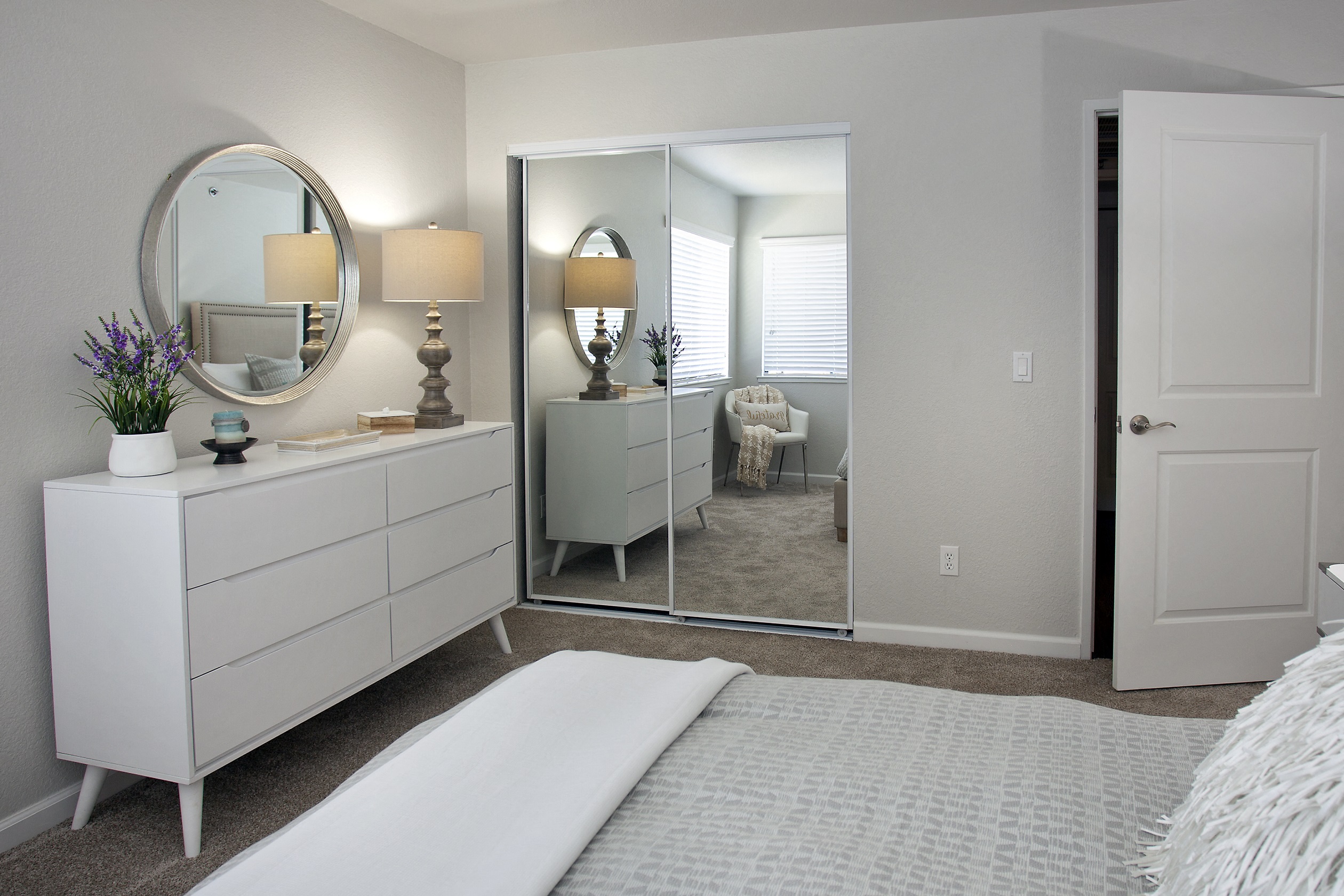 Club Pacifica Apartments photo 3
